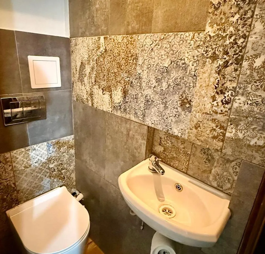Exclusive Jacuzzi Penthouse With Garage Apartment Krakow