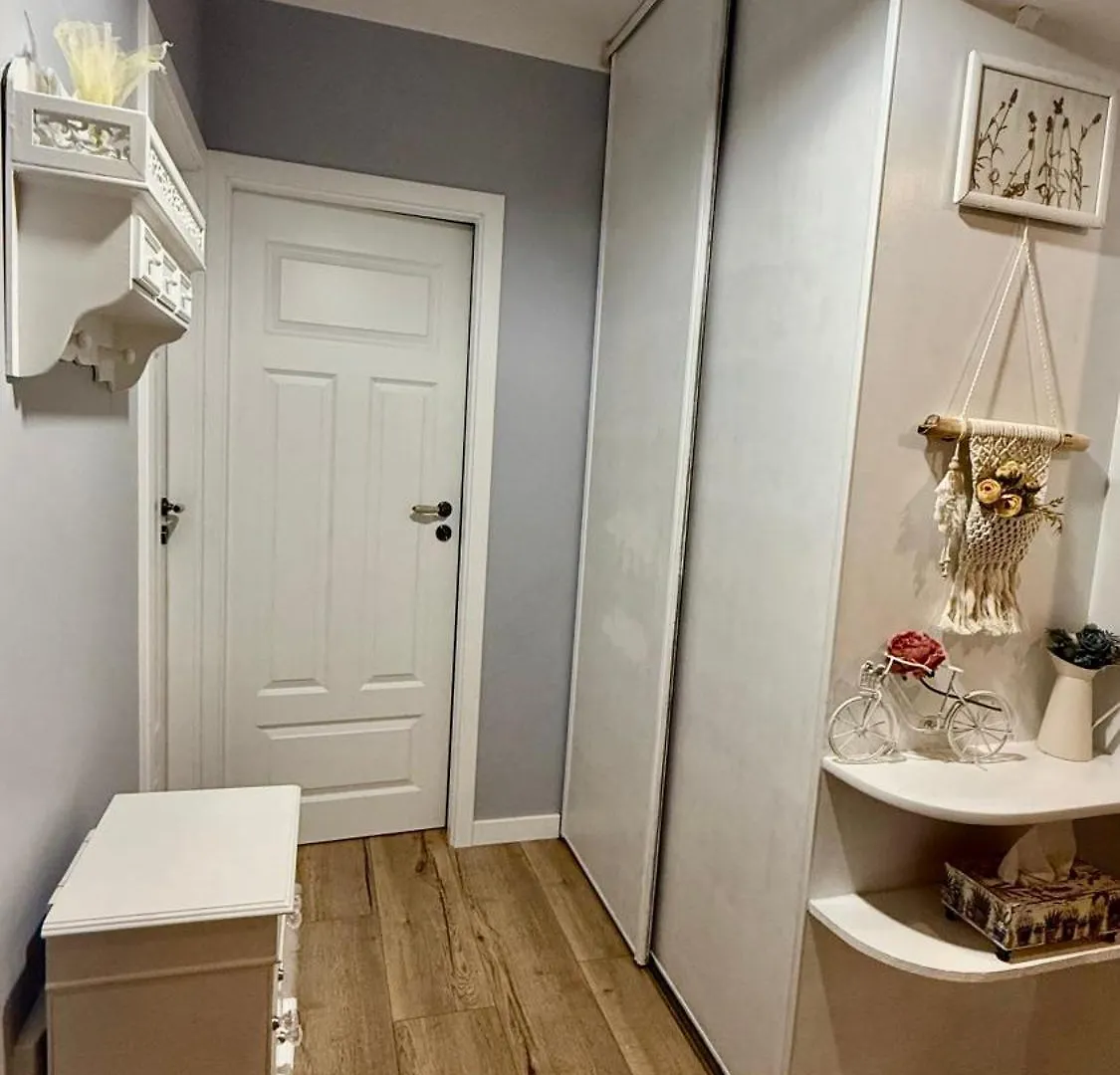 Exclusive Jacuzzi Penthouse With Garage Apartment Krakow